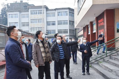 內(nèi)江副市長(zhǎng)邢偉平一行赴川威集團(tuán)連界基地調(diào)研