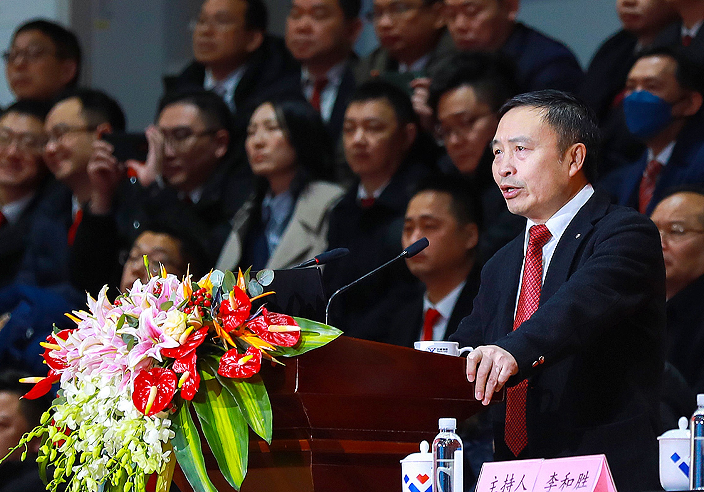 創(chuàng)造奇跡 追求卓越——川威集團(tuán)隆重召開2022年年會(huì)暨三代會(huì)(圖7) 創(chuàng)造奇跡 追求卓越——川威集團(tuán)隆重召開2022年年會(huì)暨三代會(huì)(圖7)