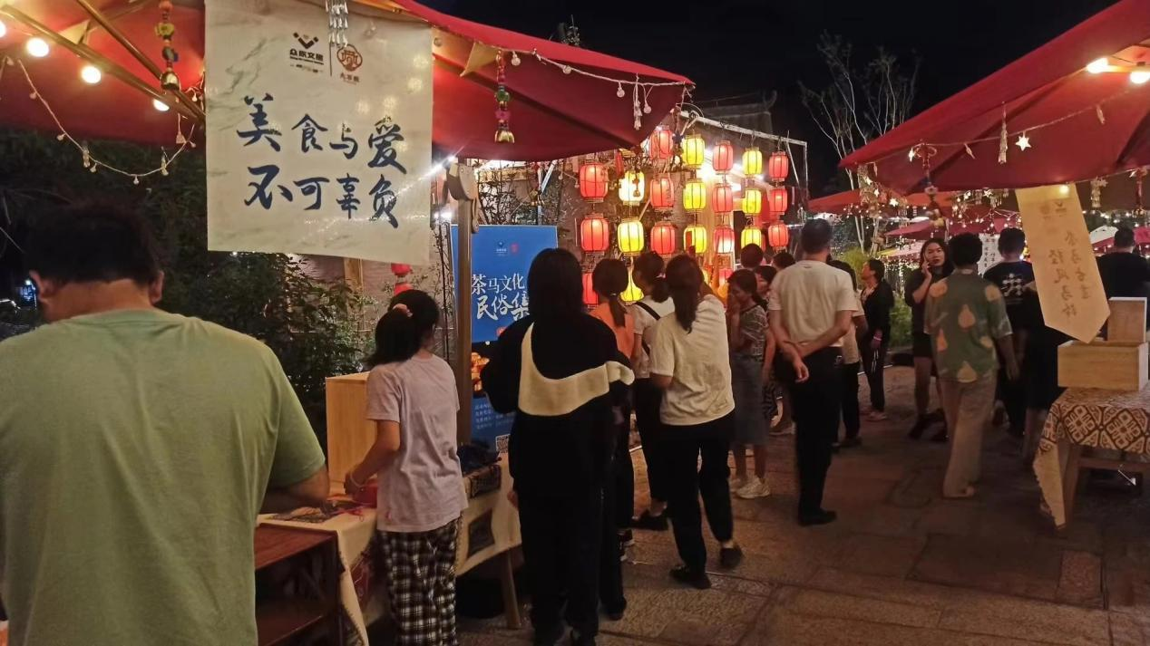 彝族年，迎西馬，大石板古村“火出圈”！(圖5)