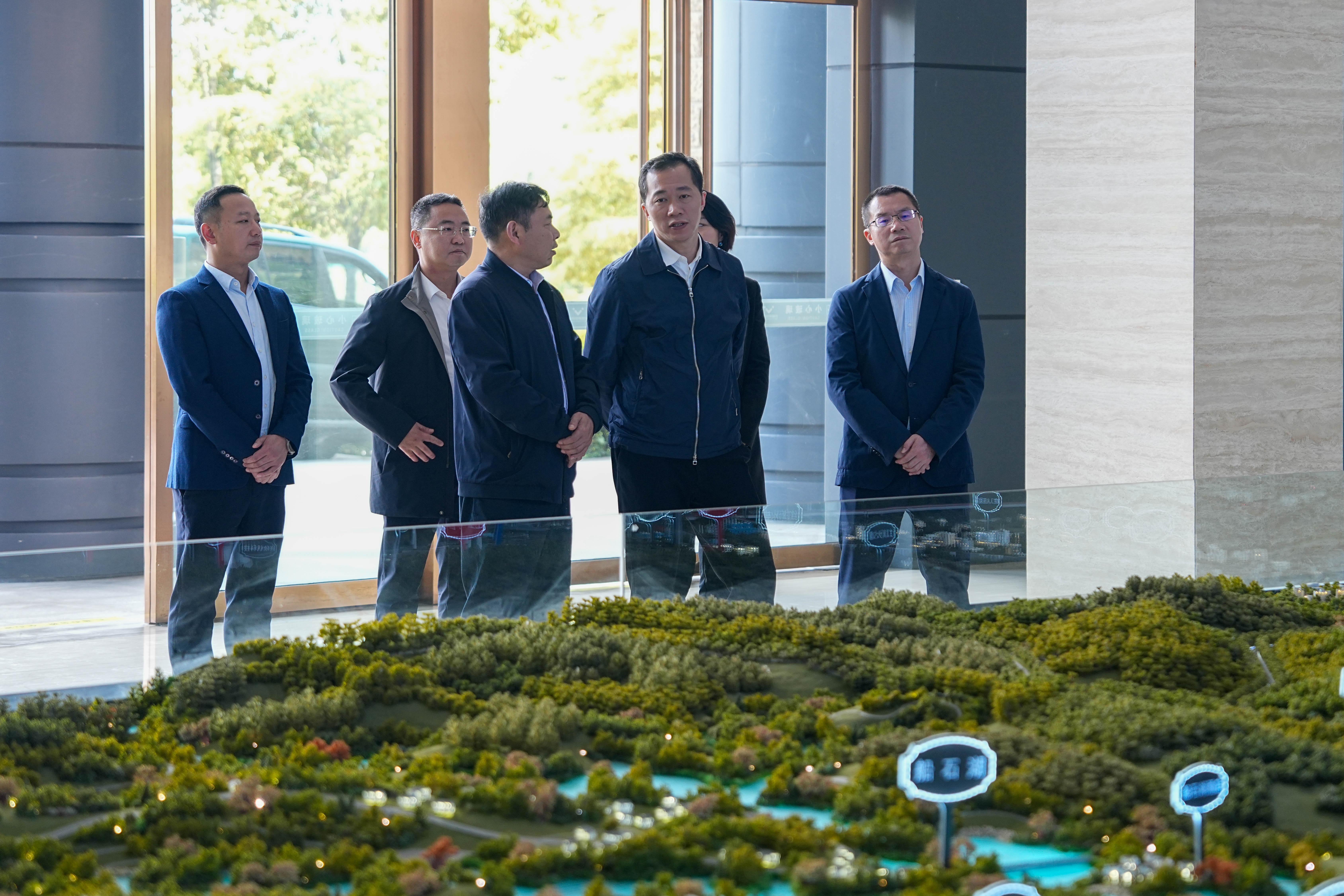 內(nèi)江市市委常委、組織部部長(zhǎng)向赟蒞威調(diào)研