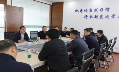 內江市市中區(qū)區(qū)委書記馬炬一行蒞臨通宇物流渤商公司視察指導工作